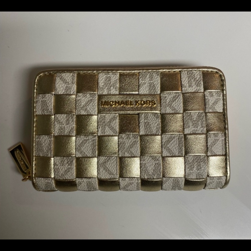 Gold Michael Kors Wallet